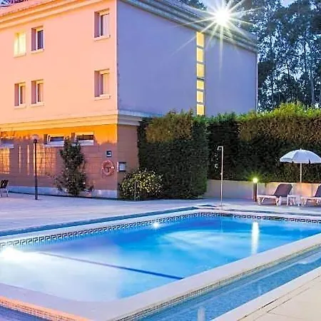 ホテル Ibis Porto Sul Europarque サンタ・マリア・ダ・フェイラ