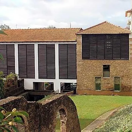 Ibis Porto Sul Europarque サンタ・マリア・ダ・フェイラ